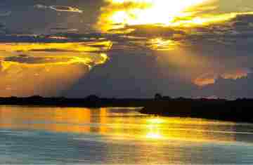  Última semana do verão terá calor e temporais no Paraná; outono começa na sexta 